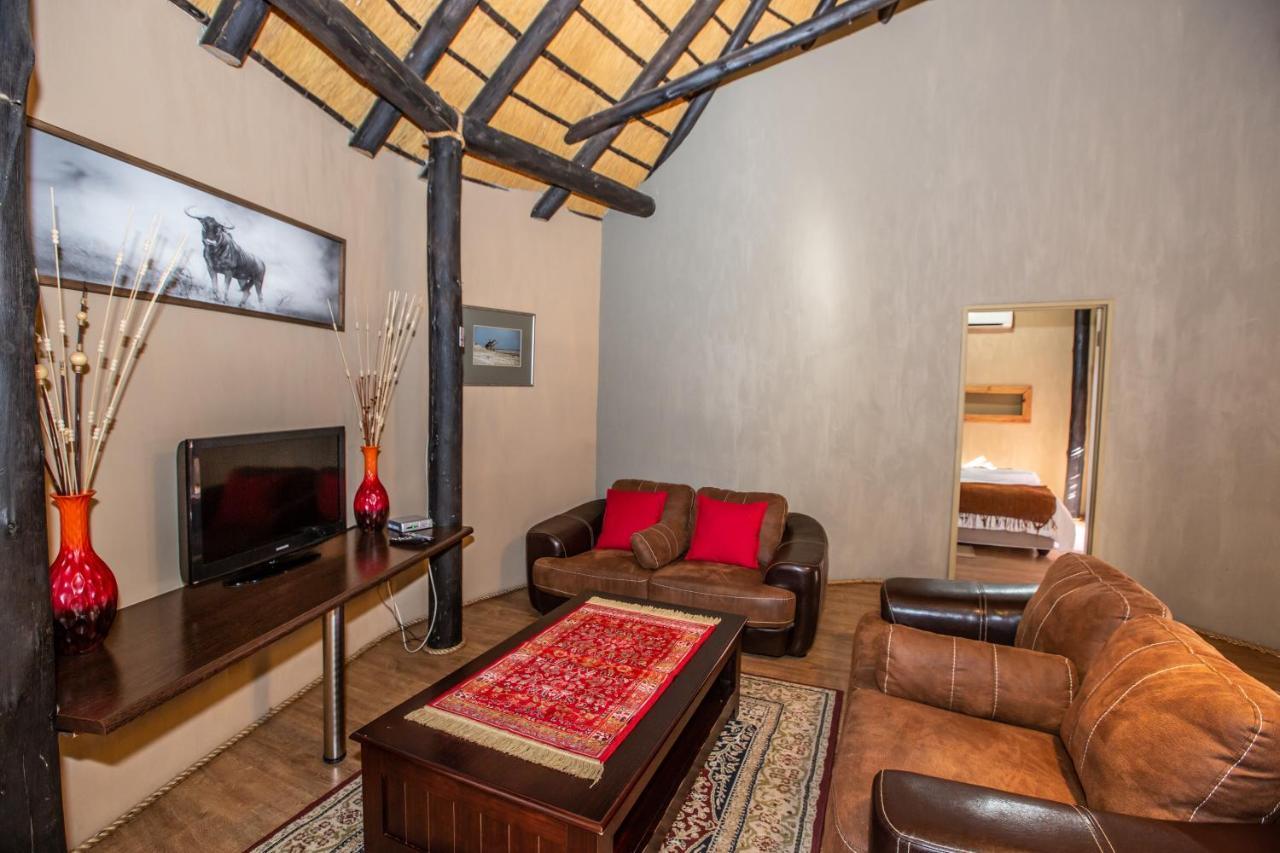 Lapa Lange Game Lodge Mariental Exterior foto